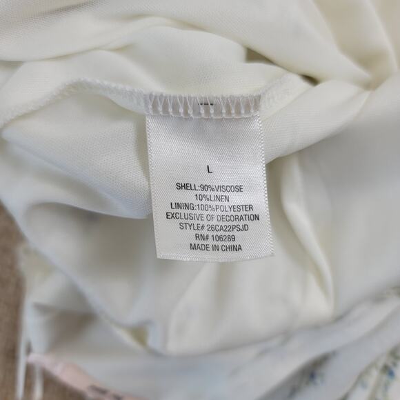 Francesca's Mi Ami Asymmetric Floral Romper Size Large Feminine Cottage Coquette - Picture 11 of 15